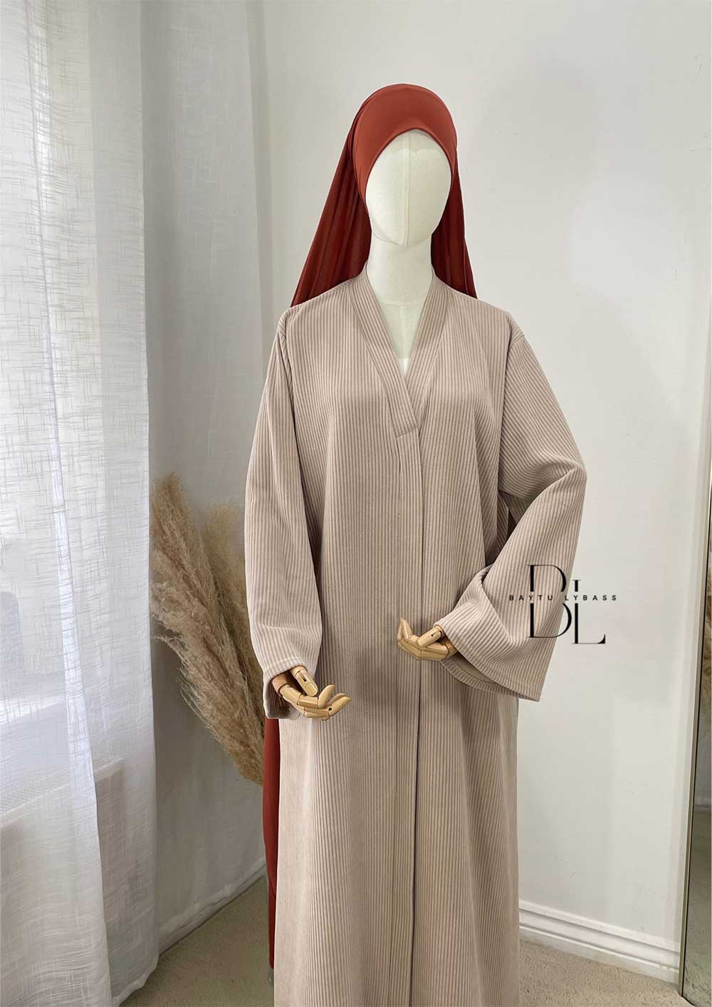 hijab-jersey-premium-pret-a-enfiler-brick--abaya-sofia-velour-cotelet-beige-baytu-lybass