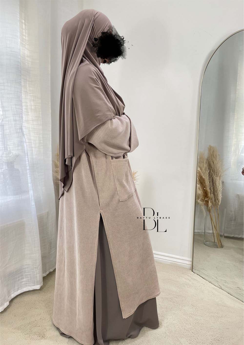 hijab-jersey-premium-pret-a-enfiler-taupe-tunic-velevet-beige-velours-cotelet-baytu-lybass