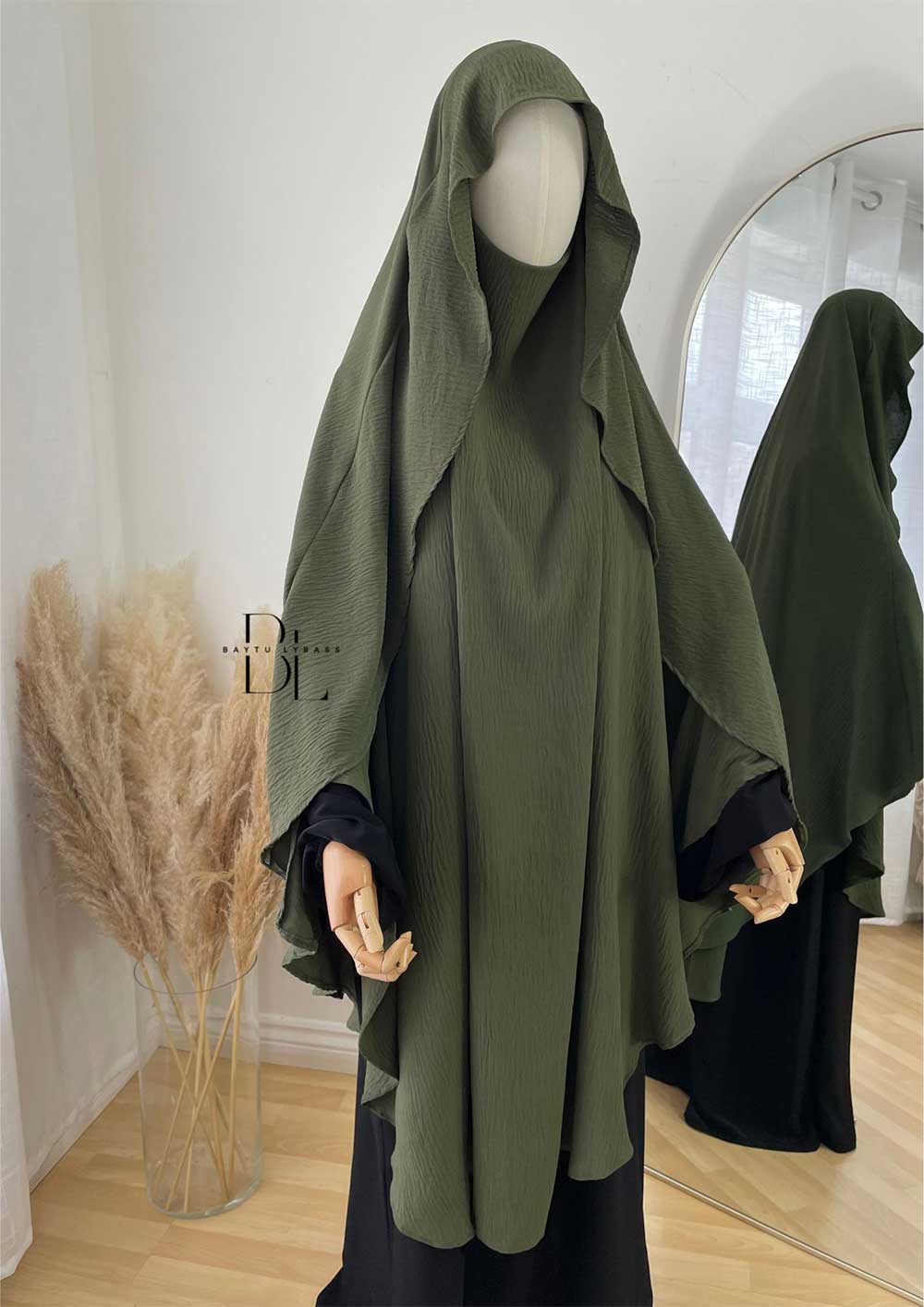 khimar-indonesien-kaki-jazz-baytu-lybass.