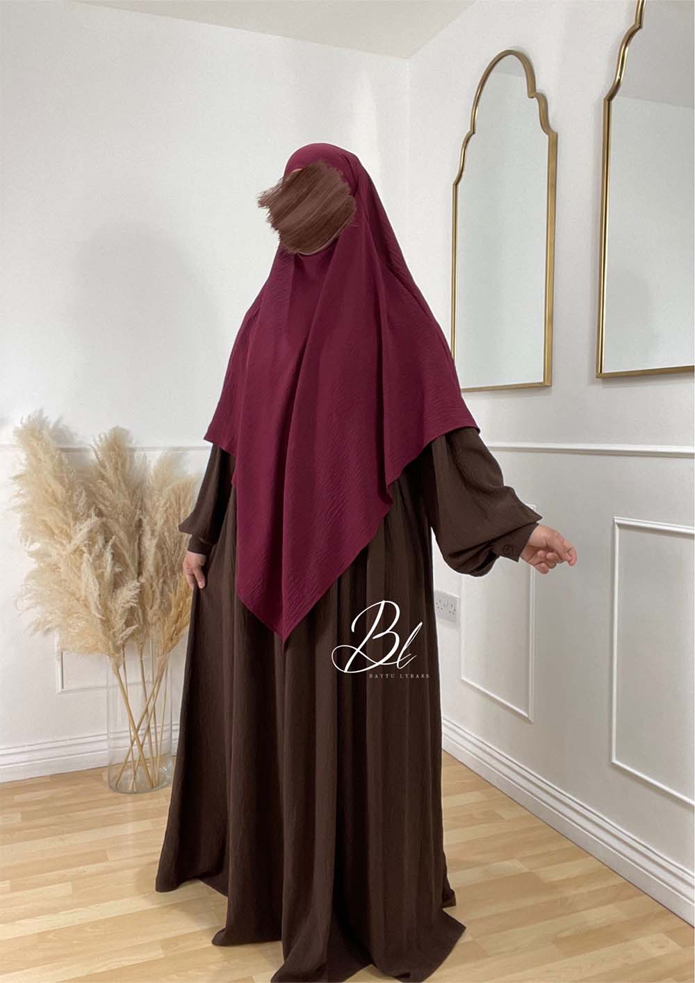 khimar-wafa-bordeau-jazz-abaya-maya-marron-fonce-jazz-allaitement-baytu-lybass-4