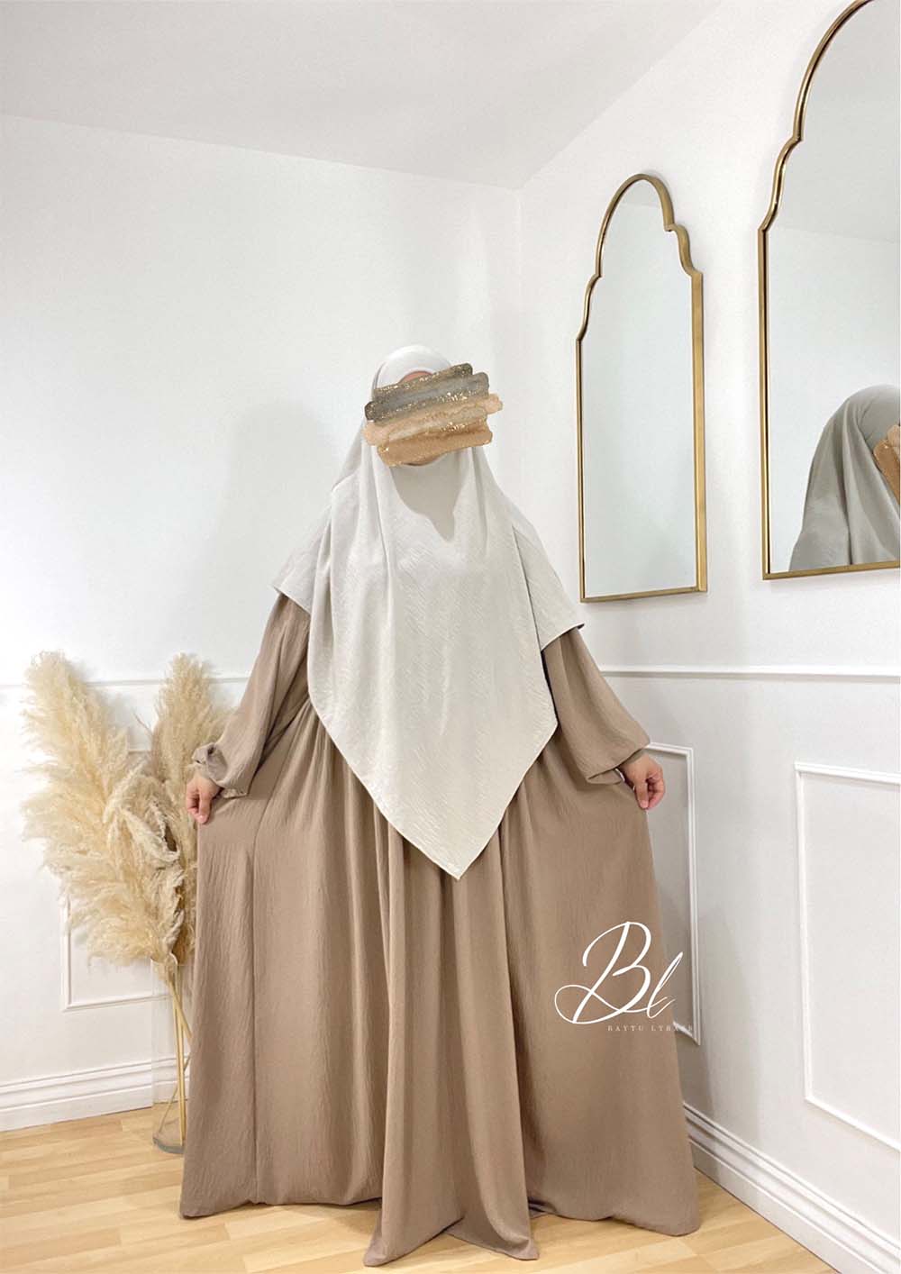 khimar-wafa-creme-jazz-abaya-maya-nude-jazz-allaitement-baytu-lybass-5