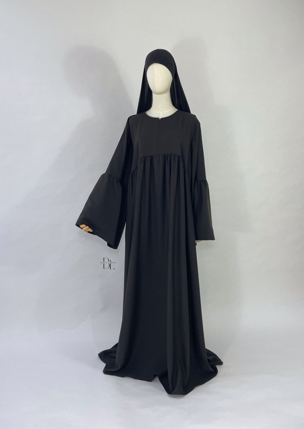 warm-abaya-black-baytu-lybass-1