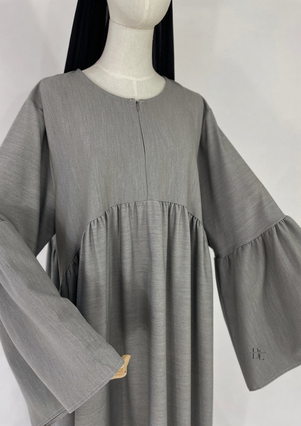 warm-abaya-grey-baytu-lybass-2JPG
