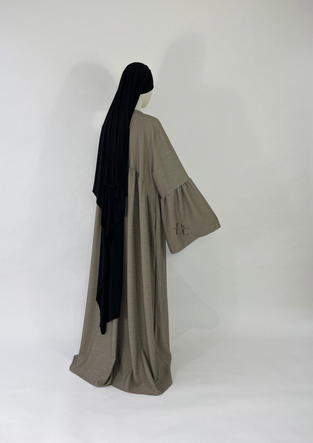 warm-abaya-taupe-baytu-lybass-4
